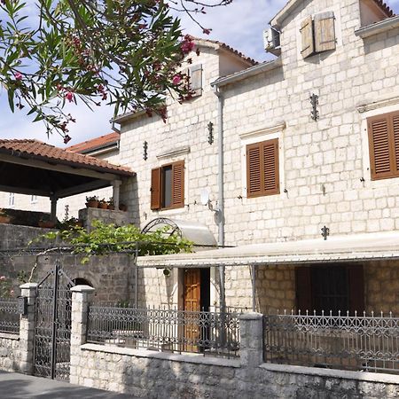 Apartments Vujosevic Kotor Exterior photo