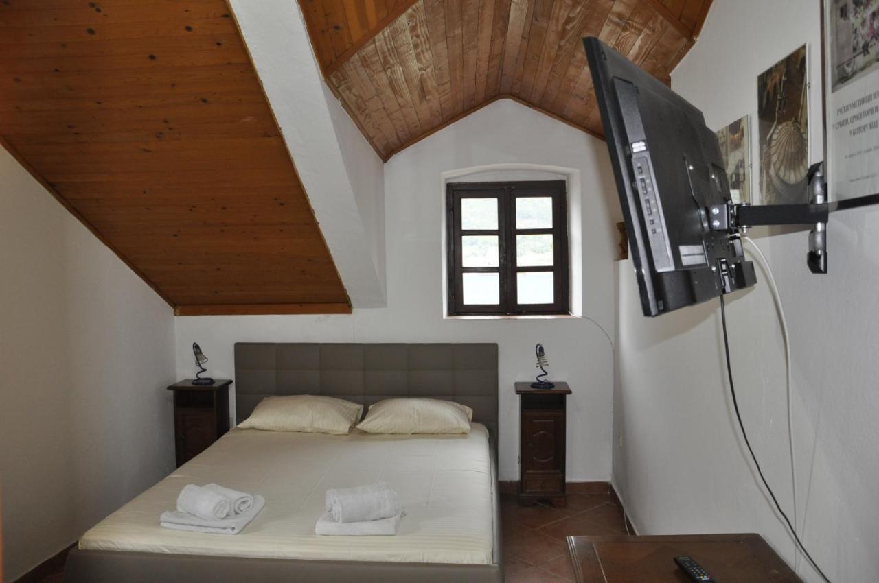 Apartments Vujosevic Kotor Exterior photo
